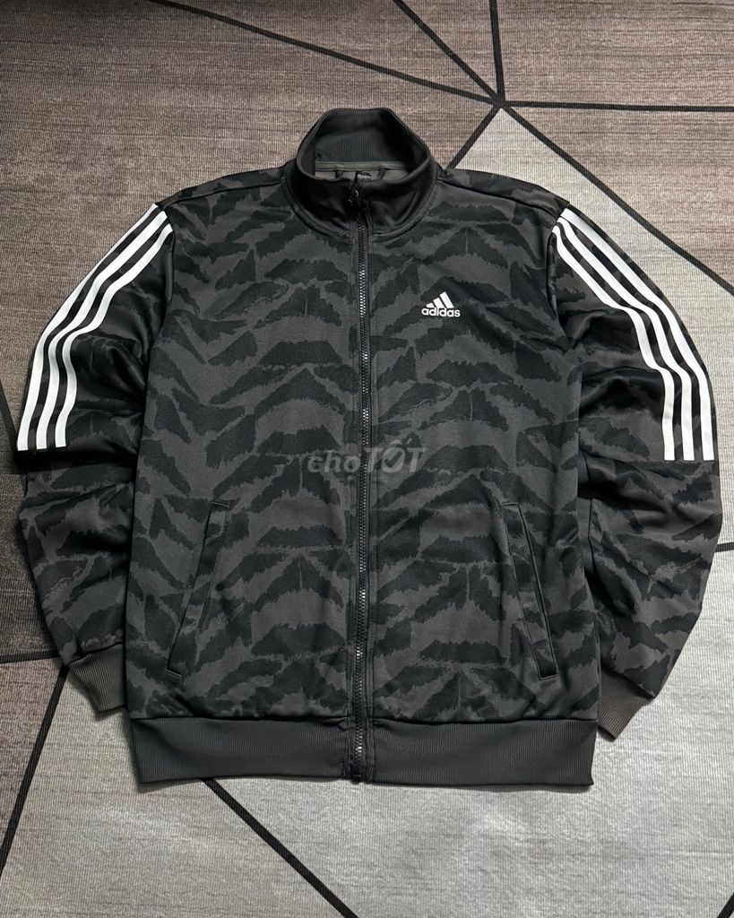 Áo khoác Adidas L . Mua bán Quần áo tại Quận 12 Tp Hồ Chí Minh được đăng bởi Cao Đạt hình 1