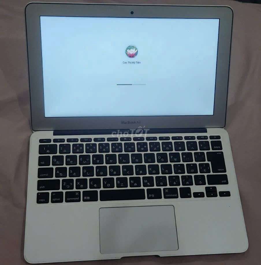 Cần thanh lý Macbook Air. Mua bán Laptop tại Huyện Bình Chánh Tp Hồ Chí Minh được đăng bởi Py Lun hình 3