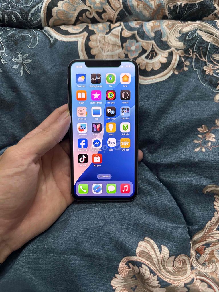 Xs 256gb màn zin mên zin ngoại hình đẹp pin 100. Mua bán Điện thoại tại Quận Ba Đình Hà Nội được đăng bởi Miu hình 1