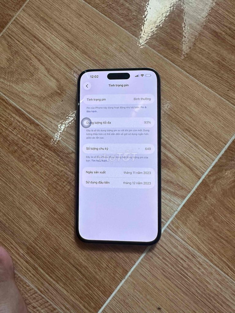 iPhone 15 Pro Max 256GB có khe sim. Mua bán Điện thoại tại Quận 12 Tp Hồ Chí Minh được đăng bởi Công Vinh24 hình 1