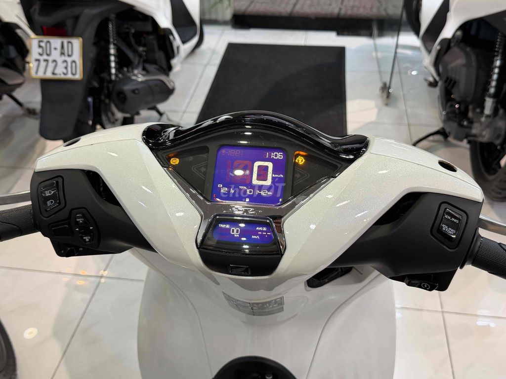 Хонда Ш150и АБС 2022 Белая