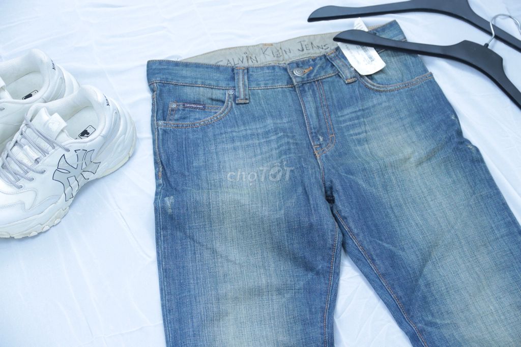 Quần jean nam Calvin Klein size 29. Mua bán Quần áo tại Quận Hoàn Kiếm Hà Nội được đăng bởi Thành hình 1