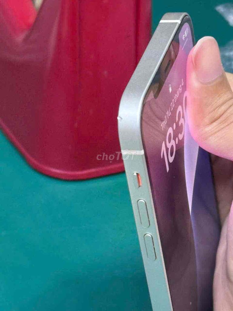 Apple iPhone 12 Trắng Đã thay pin. Mua bán Điện thoại tại Quận 7 Tp Hồ Chí Minh được đăng bởi Ngan Nguyen hình 1