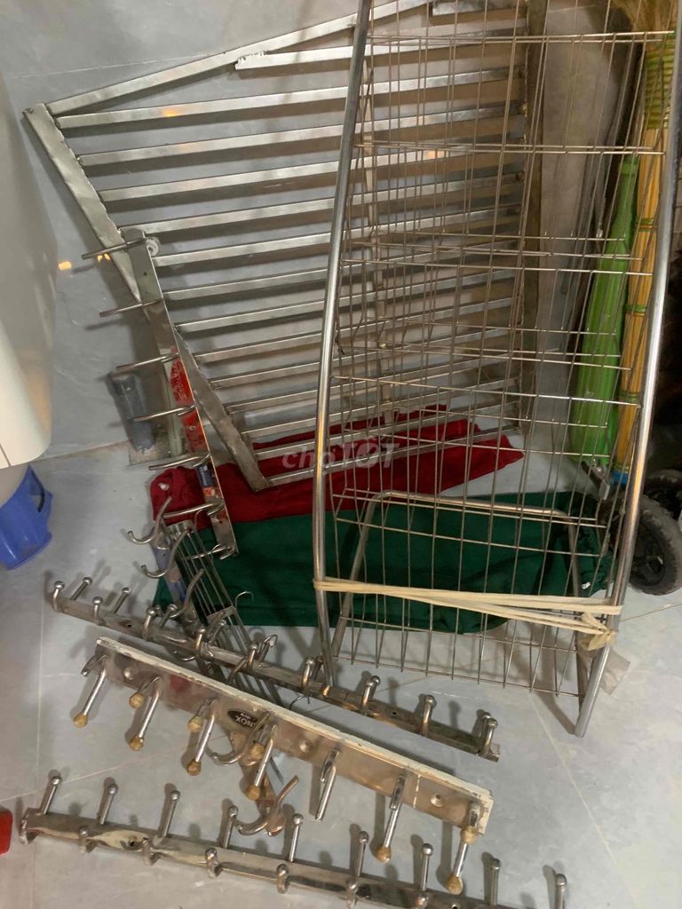 Cầu dắt xe Inox Bạc. Mua bán Nội thất, đồ gia dụng khác tại Quận Hoàng Mai Hà Nội được đăng bởi Be Lim hình 1