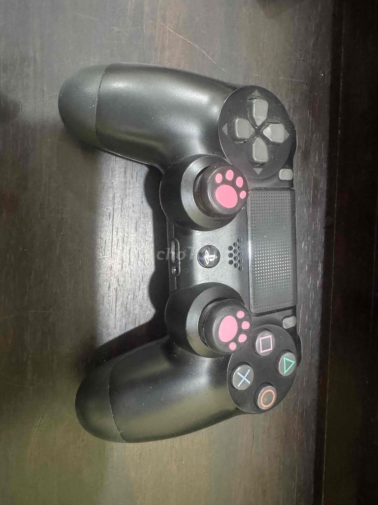 Tay cầm chơi game Sony CUH-ZCT2G Đen. Mua bán Thiết bị chơi game tại Quận 12 Tp Hồ Chí Minh được đăng bởi Xe Tải Sài Gòn hình 1