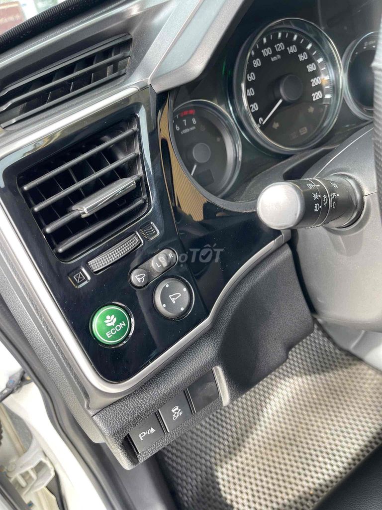 Honda City 2017 1.5 CVT - 72000 km. Mua bán Ô tô tại Thành phố Tuy Hòa Phú Yên được đăng bởi Quang Huynh hình 7
