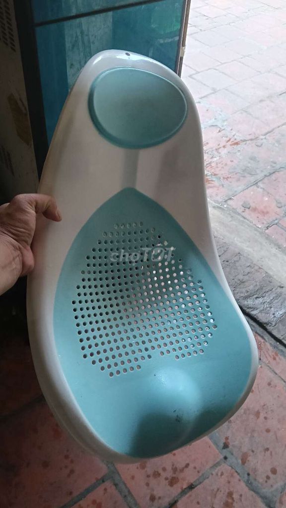 Ghế tắm nhựa chống trượt cho bé. Mua bán Mẹ và bé tại Huyện Thuận Thành Bắc Ninh được đăng bởi Đàm Thu  hình 1