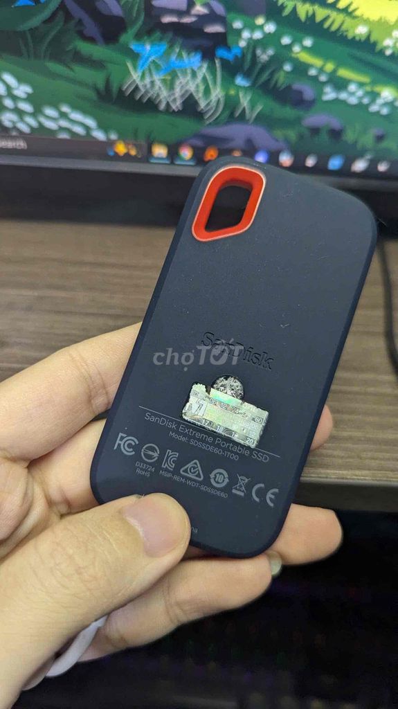 Ổ cứng di động SanDisk Extreme Portable SSD 1TB. Mua bán Linh kiện (RAM, Card...) tại Quận 5 Tp Hồ Chí Minh được đăng bởi Khân hình 1