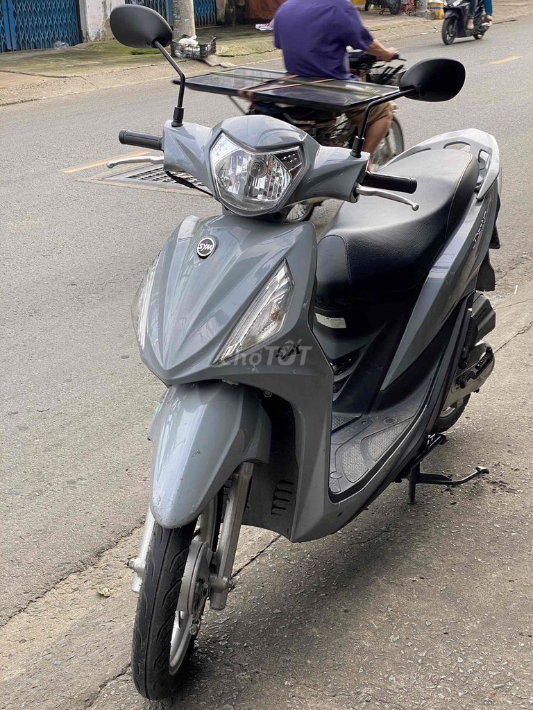 xe sym shark 50cc chính chủ bao kí. Mua bán Xe máy tại Quận Bình Tân Tp Hồ Chí Minh được đăng bởi xe máy hương giang  hình 2