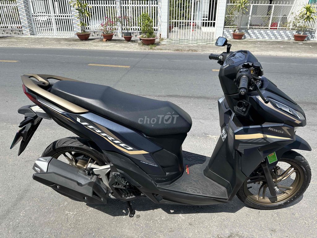 Honda Vario 125 Xám đen Zin. Mua bán Xe máy tại Huyện Thới Lai Cần Thơ được đăng bởi Trường nguyễn hình 3