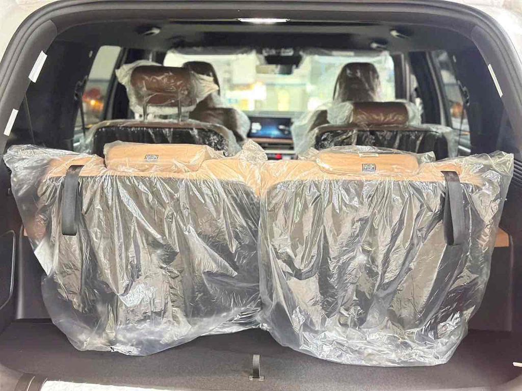 𝐒𝐀𝐍𝐓𝐀𝐅𝐄 KM 𝐆𝐀̂̀𝐍 𝟏𝟎𝟎% 𝐓𝐑𝐔̛𝐎̛́𝐂 𝐁𝐀̣ BẢO HÀNH 8 NĂM. Mua bán Ô tô tại Thành phố Sóc Trăng Sóc Trăng được đăng bởi Ms Vân Hyundai Cần Thơ  hình 14