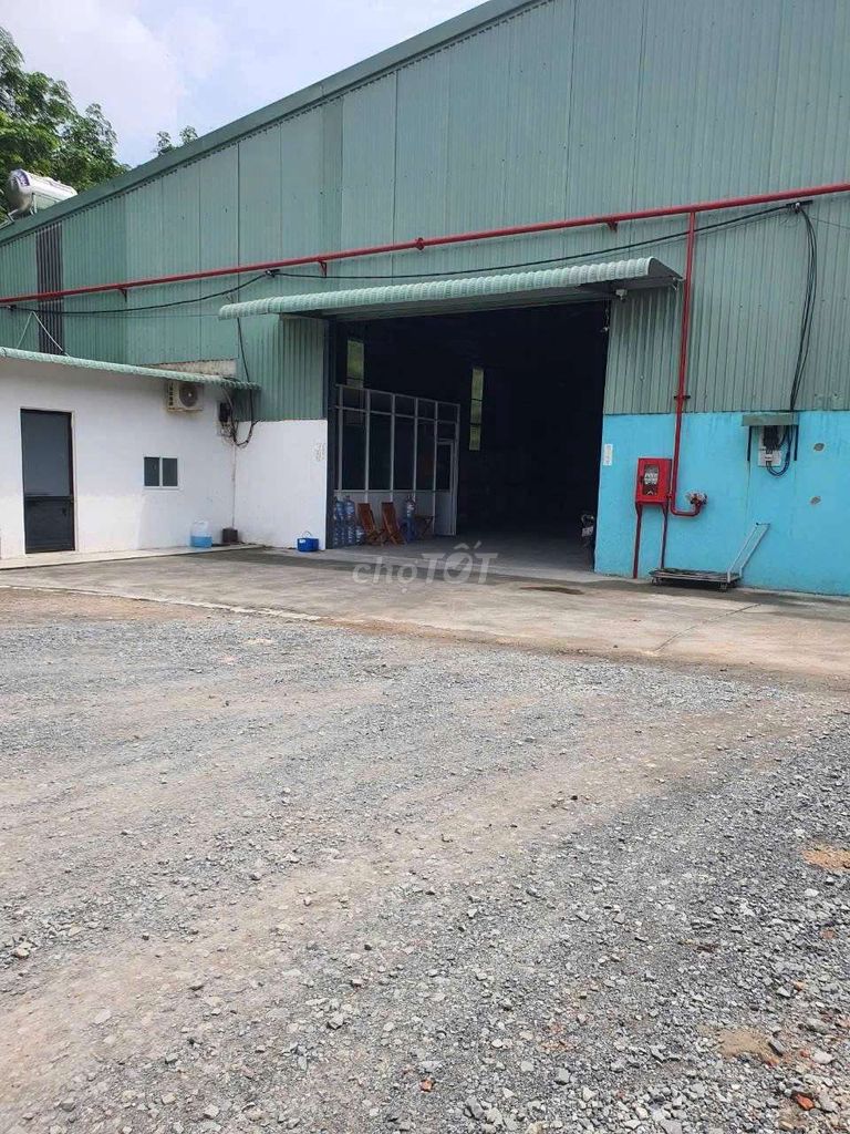 Bán Nhà xưởng phú chánh tân uyên TP HCM Cách dt 742 chỉ 150m