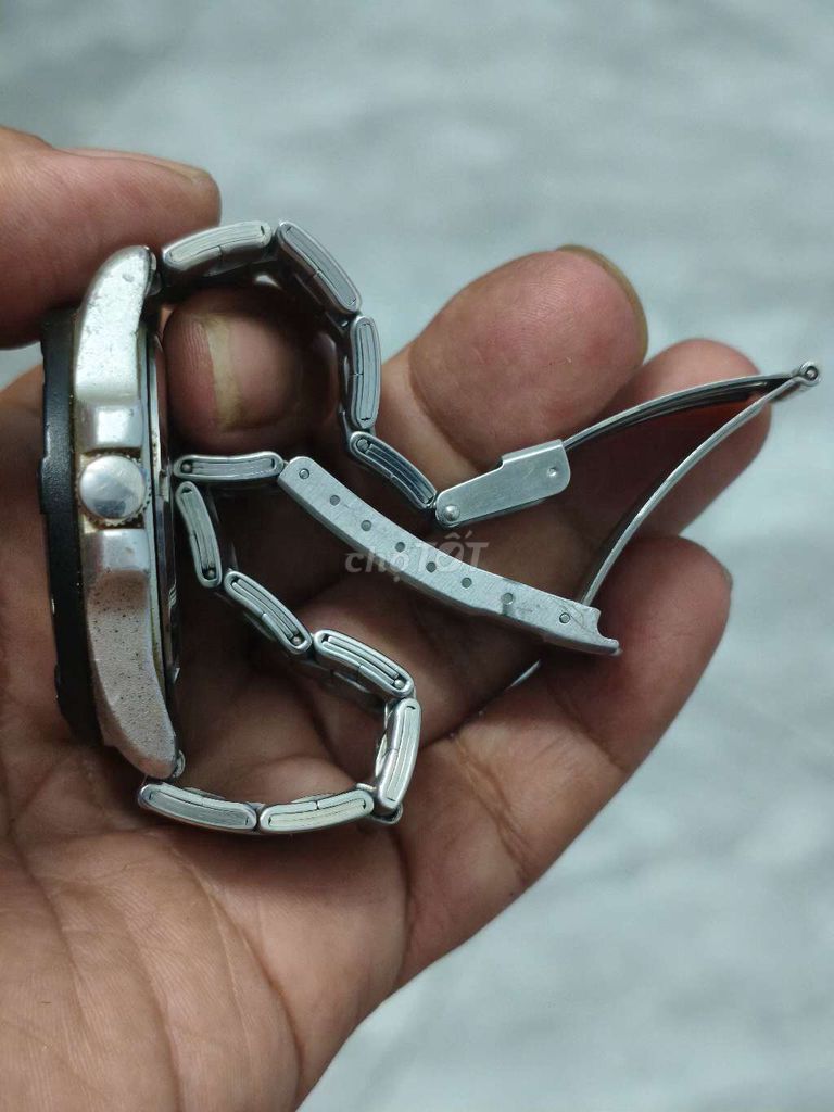 Đồng hồ Nhật(đen) 40mm, 1 lịch,niềng xoay,dạ quang. Mua bán Đồng hồ tại Thành phố Huế Thừa Thiên Huế được đăng bởi Shop LucyHoang hình 4