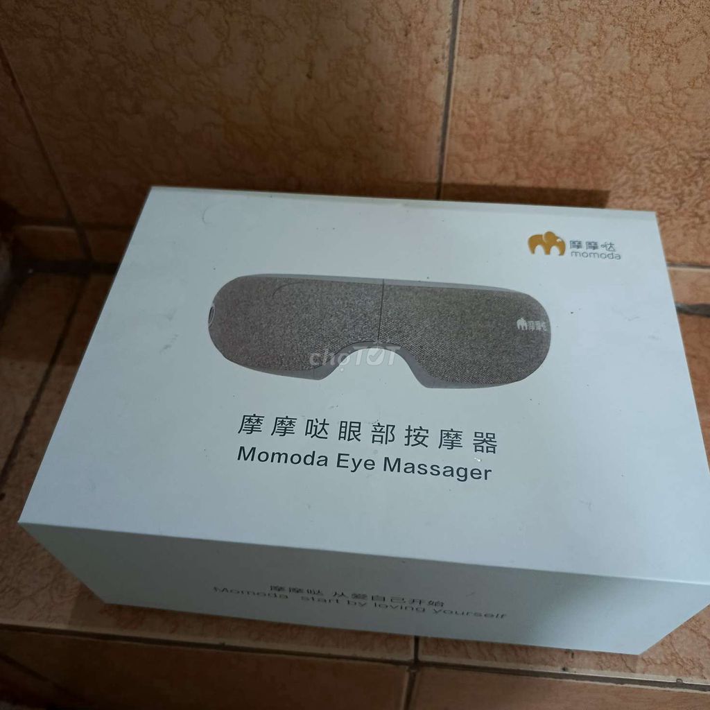 Máy massage mắt Momoda Eye Massager ful hộp