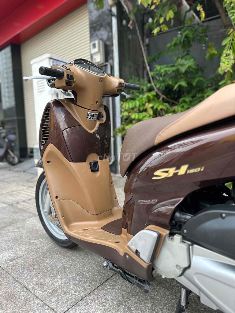 sh 150i nhập Ý 2008 number one zin bstp ngây chủ. Mua bán Xe máy tại Quận Tân Phú Tp Hồ Chí Minh được đăng bởi VÕ MINH HẬU hình 4
