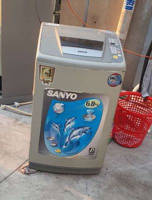 Máy giặt Sanyo 6.8kg chạy êm ru bảo hành bao ship