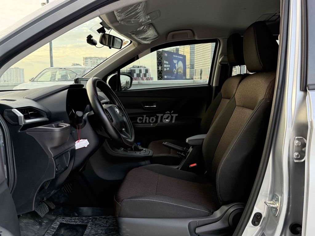 Toyota Avanza Premio 2025 1.5G Bạc 10.800 km. Mua bán Ô tô tại Quận Bình Thạnh Tp Hồ Chí Minh được đăng bởi Công Sang hình 8