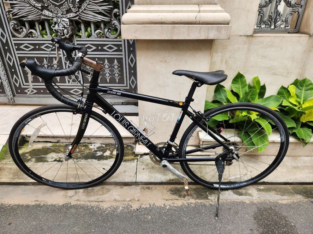 Xe đạp đua Louis Garneau RSS-III Đen. Mua bán Xe đạp tại Quận Tân Bình Tp Hồ Chí Minh được đăng bởi Mr Cuong hình 14