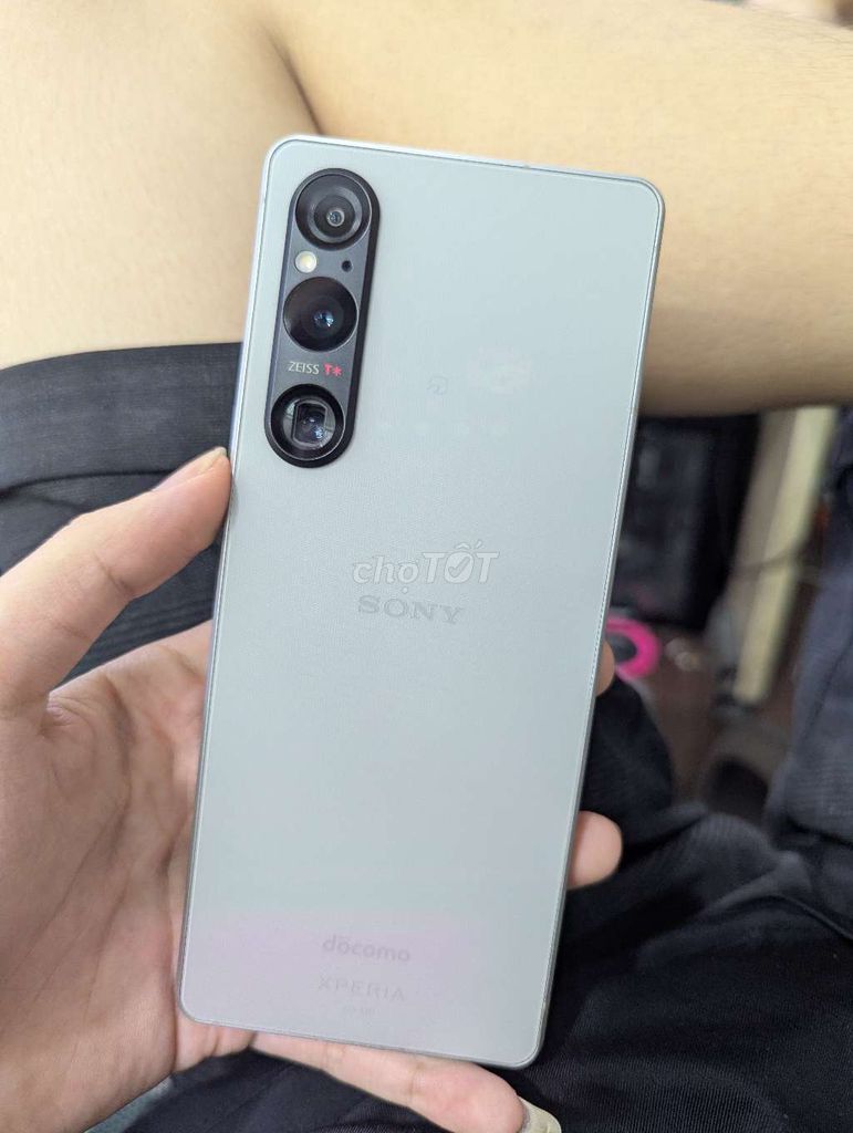 Sony Xperia 1 Mark 5 256GB Bạc Đã sử dụng. Mua bán Điện thoại tại Huyện Củ Chi Tp Hồ Chí Minh được đăng bởi Trần Dương hình 1