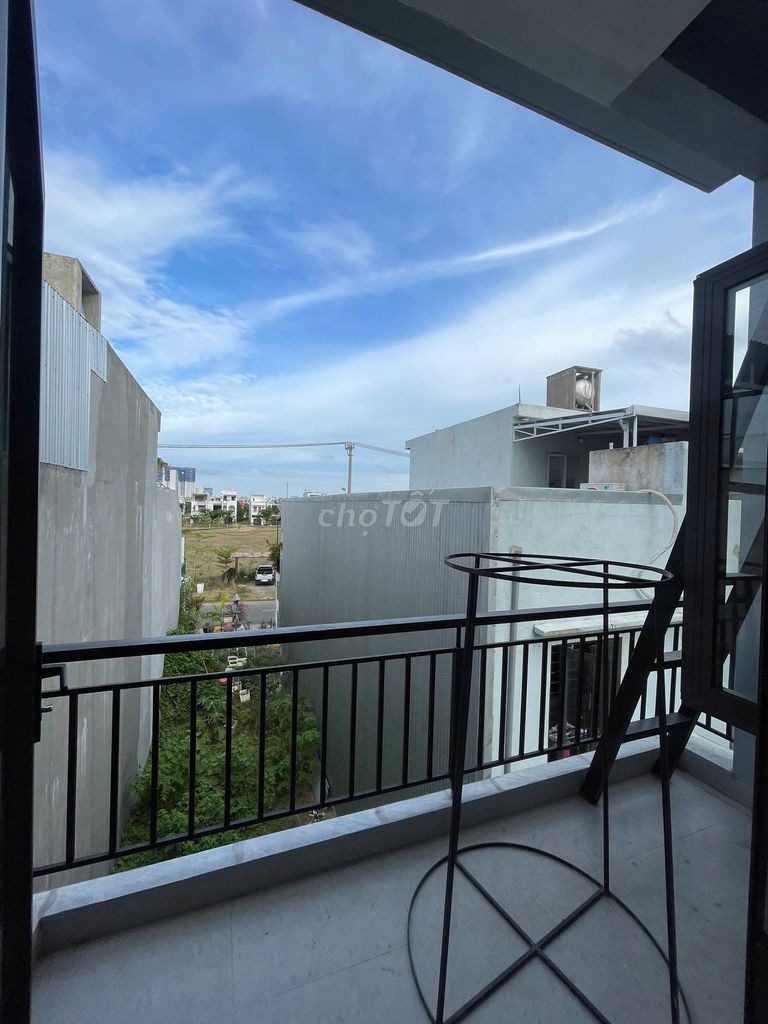 Extra-spacious furnished studio on Hói Kiểng 27 — photo 6
