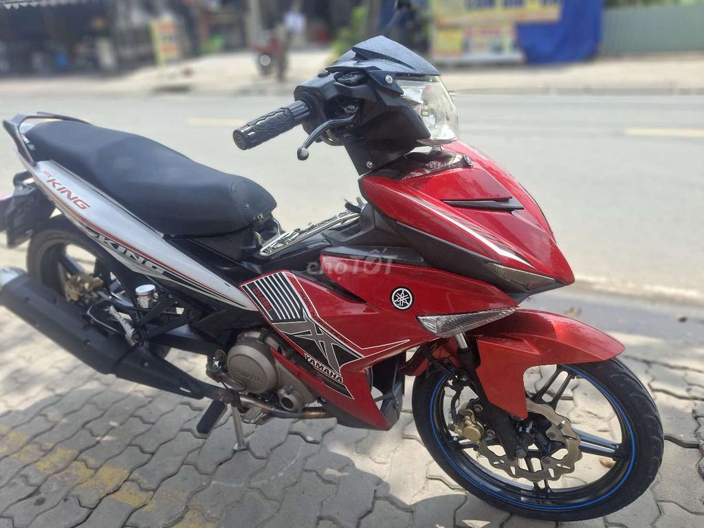 Возбудитель Yamaha 150 2015 красный