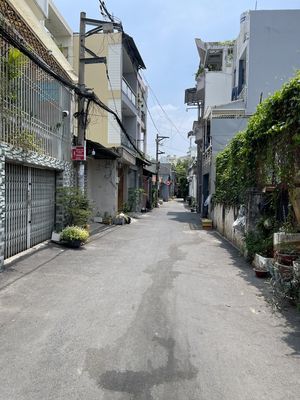 GIÁ TỐT ĐẦU TƯ - DÃY TRỌ 2 MẶT TIỀN HẺM XE HƠI GẦN CHỢ AN NHƠN GÒ VẤP