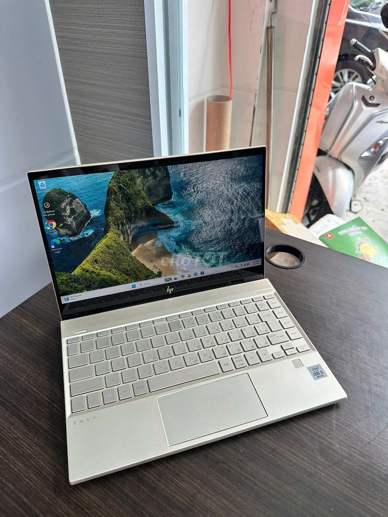 HP ENVY i5 Gen 10 13.3 inch 8GB/128GB Like New. Mua bán Laptop tại Thành phố Thuận An Bình Dương được đăng bởi Dat Banker Xuan hình 1