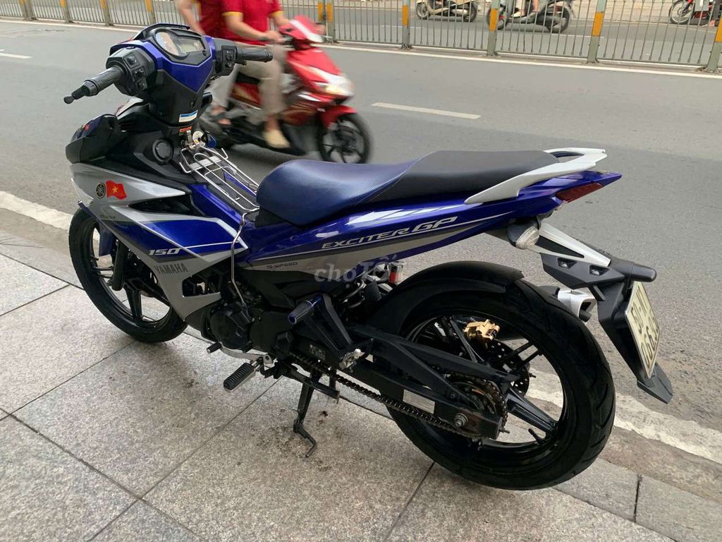 Yamaha Exciter 150 2017 Xanh Bạc. Mua bán Xe máy tại Quận Tân Phú Tp Hồ Chí Minh được đăng bởi Tuanduy hình 4