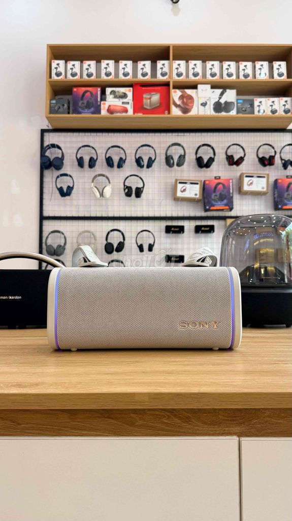 Loa Sony - ULT FIELD 5 Trắng/đen chính hãng.. Mua bán Tivi, Âm thanh tại Quận Hải Châu Đà Nẵng được đăng bởi BEE ĐN hình 1