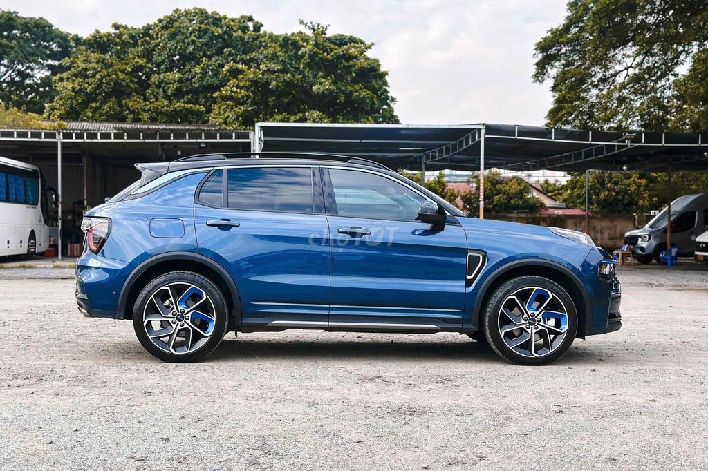 Lynk&Co 01 sx2024 lướt 18k km nền tảng Volvo XC40. Mua bán Ô tô tại Quận Gò Vấp Tp Hồ Chí Minh được đăng bởi Kính Đặng Ô Tô Lướt hình 5