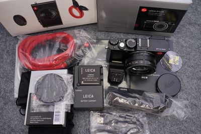 Leica D-Lux 109 bản đặc biệt