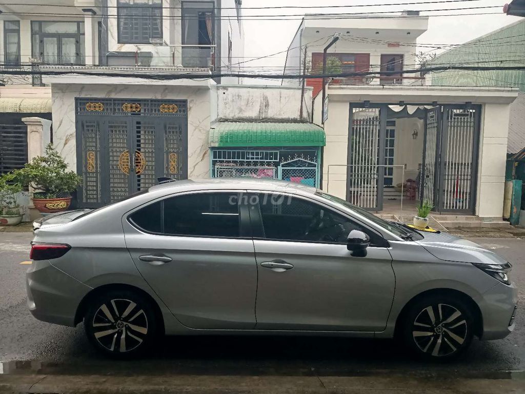 2021 1.5 RS - 94000 km. Mua bán Ô tô tại Quận Thốt Nốt Cần Thơ được đăng bởi Tấn Phát hình 4