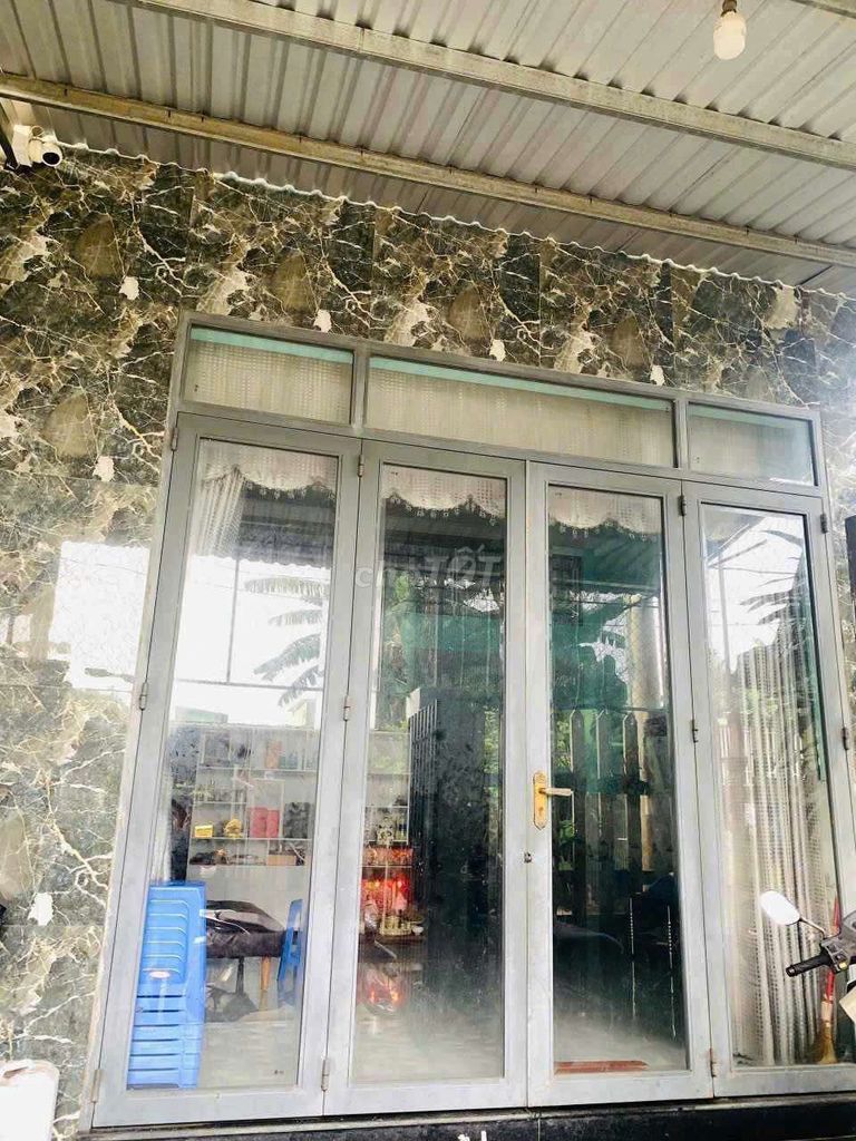 Nhà bán 2 tầng Hoàng Văn Thái đường ô tô vô tận nhà. Mua bán nhà ở tại Quận Liên Chiểu Đà Nẵng được đăng bởi TUẤN HÙNG hình 2