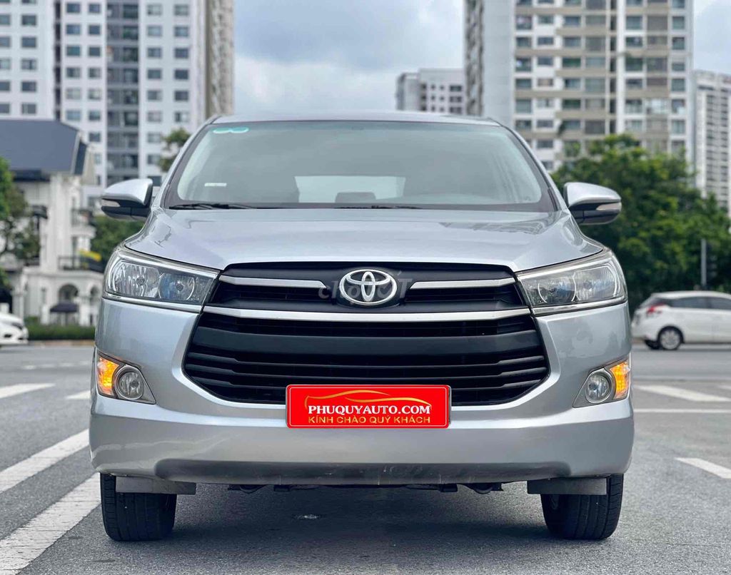 Toyota Innova 2017 - 85000 km