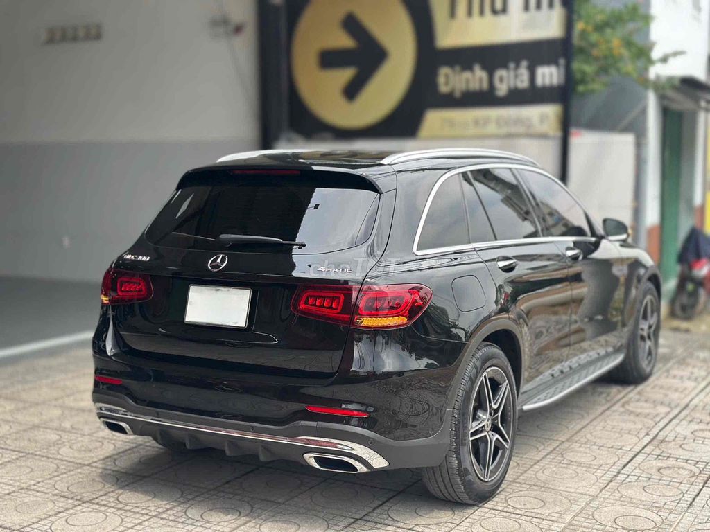 🔴 Mercedes Benz GLC 2021 300 4MATIC đen kem 29k km. Mua bán Ô tô tại Thành phố Thủ Đức Tp Hồ Chí Minh được đăng bởi Tuấn carhouse hình 4
