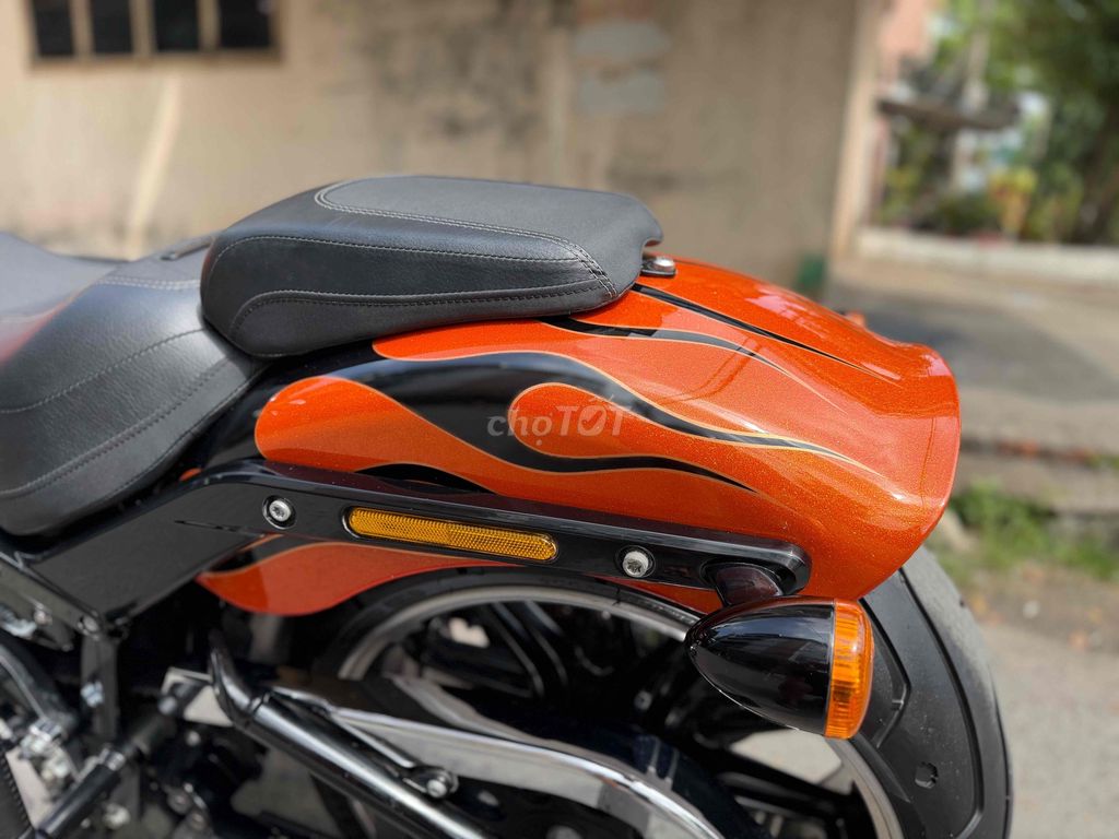 Harley Davidson Breakout 114 ABS 2019. Mua bán Xe máy tại Quận Gò Vấp Tp Hồ Chí Minh được đăng bởi Danh Phan 399 hình 19
