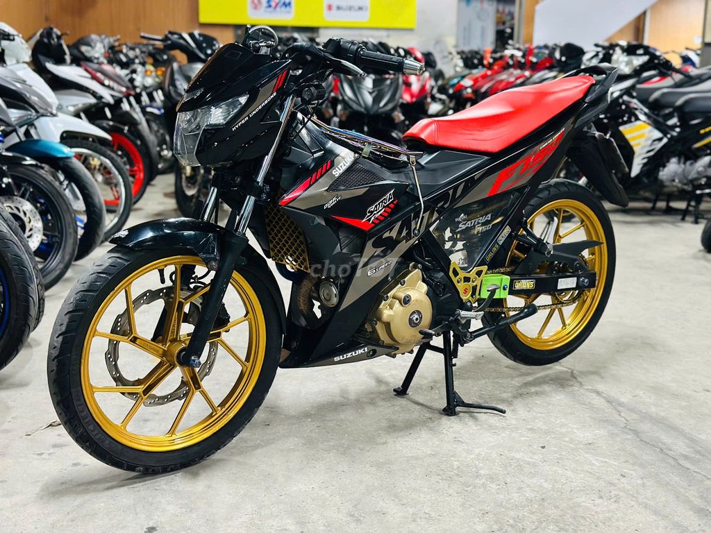 XE MÁYTHANH TÙNG_SATRIA 150 ĐỘ CHẤT TRẢ TRC TỪ 6TR. Mua bán Xe máy tại Quận Nam Từ Liêm Hà Nội được đăng bởi THANH TÙNG hình 1