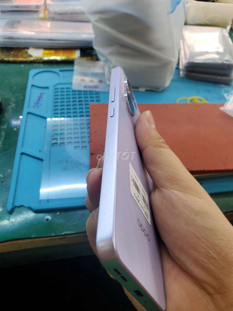 Oppo Reno 13F 256GB Tím. Mua bán Điện thoại tại Quận 8 Tp Hồ Chí Minh được đăng bởi Khánh Bình Chánh hình 1