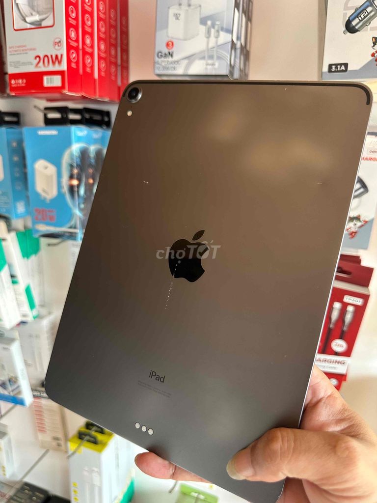Apple iPad Pro 2018 256GB Wifi. Mua bán Máy tính bảng tại Quận Kiến An Hải Phòng được đăng bởi Híp Tùng hình 1