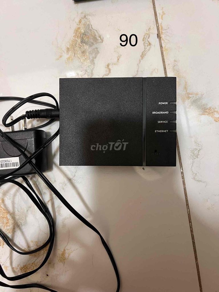 Modem Wifi Viettel Trắng. Mua bán Phụ kiện (Màn hình, Chuột...) tại Quận 7 Tp Hồ Chí Minh được đăng bởi Thuy Duong hình 1