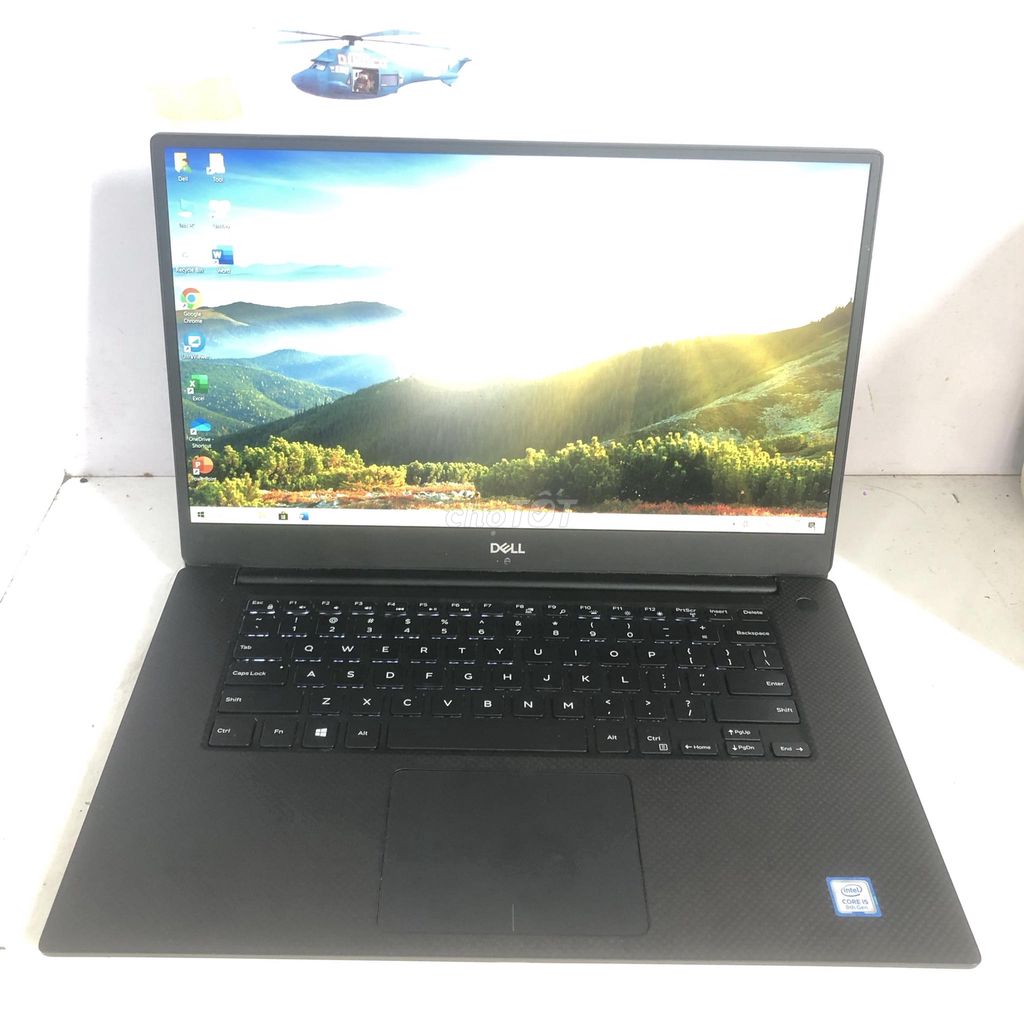 Dell XPS 15 9570 Core i5 8300H, 8GB RAM, 512GB SSD