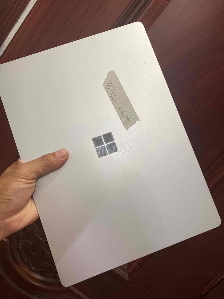 surface laptop 4 i7/16/512 máy đẹp không vết xước