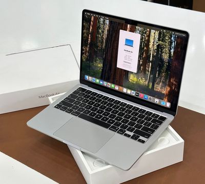 MacBook Air M4 - 16GB - 256GB - Bản Silver