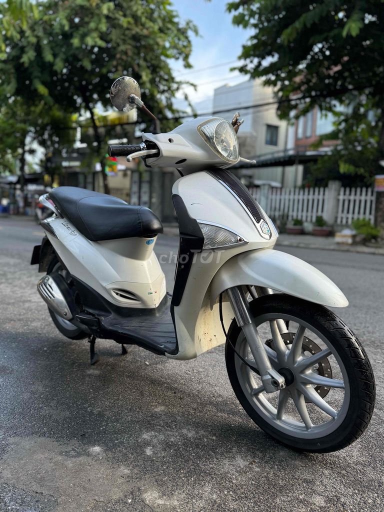 Piago Liberty 2013 Biển 43. Mua bán Xe máy tại Quận Liên Chiểu Đà Nẵng được đăng bởi Hòa Xe Máy Cũ hình 2