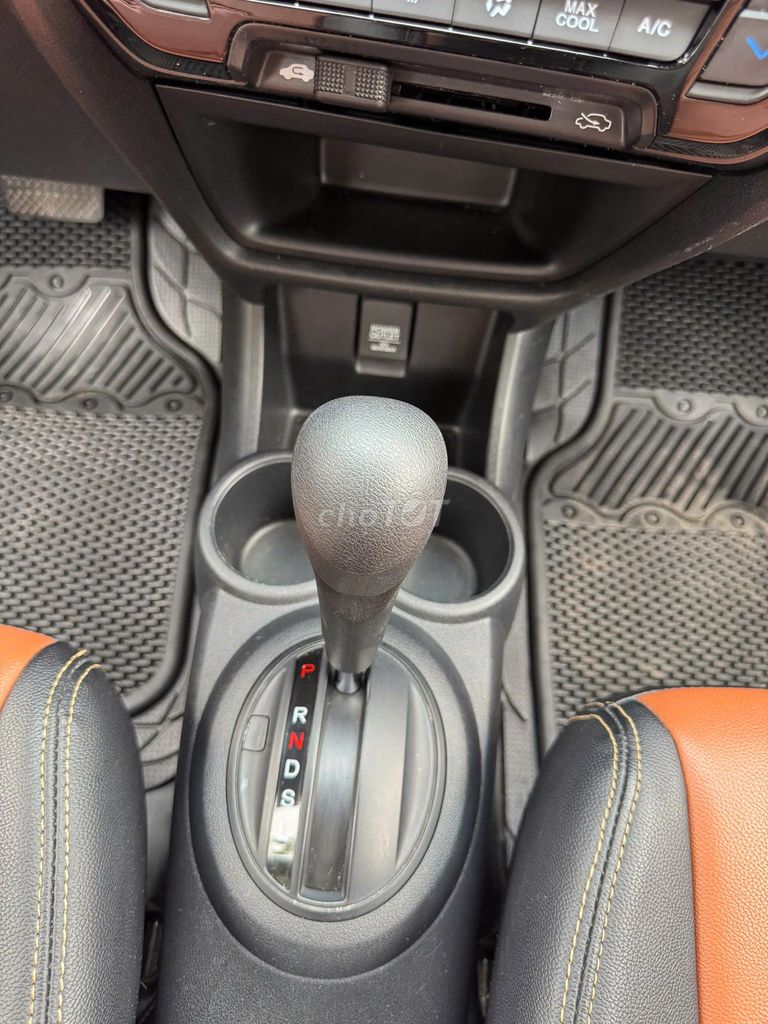 Honda Brio RS 2020 màu trắng, 60.000 km. Mua bán Ô tô tại Quận Long Biên Hà Nội được đăng bởi PHÚC LÂM  AUTO hình 17