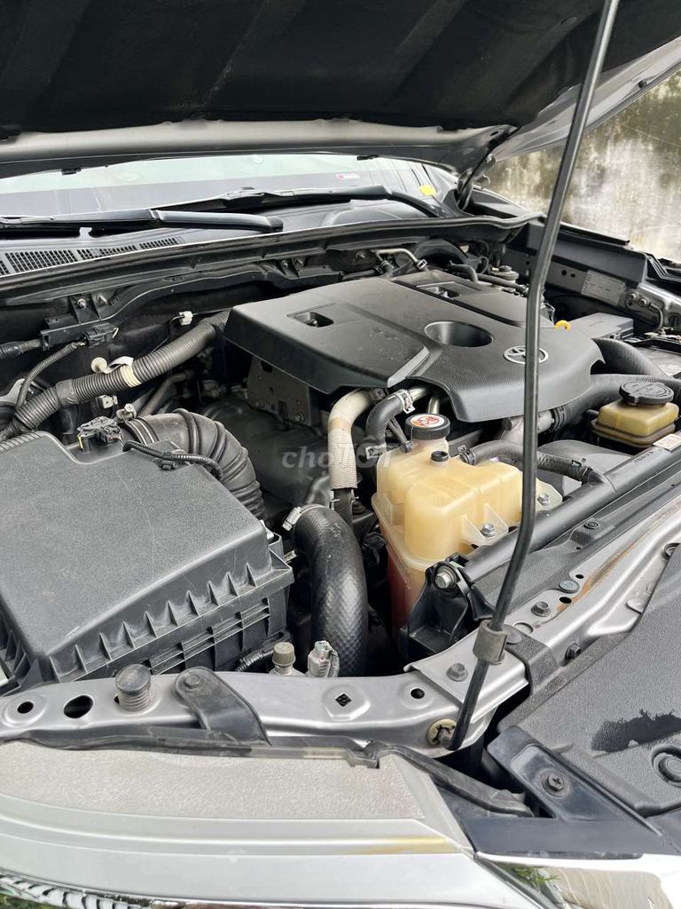 Toyota Fortuner, серебристый, 2019 г.в., в семье