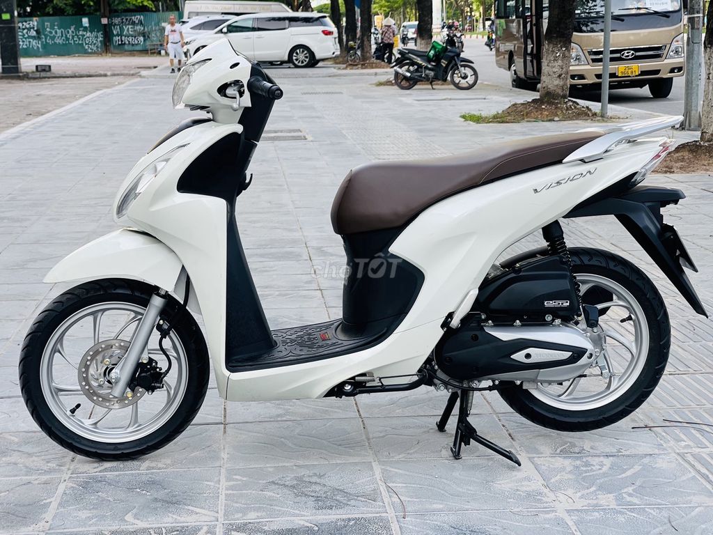 Honda Vision 110 Fi Trắng Bản Cao Cấp 2023 Biển 29. Mua bán Xe máy tại Quận Nam Từ Liêm Hà Nội được đăng bởi HẢI ĐĂNG hình 6