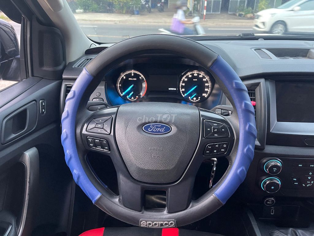 Ford Ranger 2021 XLS 2.2L 4x2 MT - đẹp keng. Mua bán Ô tô tại Huyện Tân Phú Đồng Nai được đăng bởi Salon AUTO THÀNH TRUNG Đồng Nai hình 13