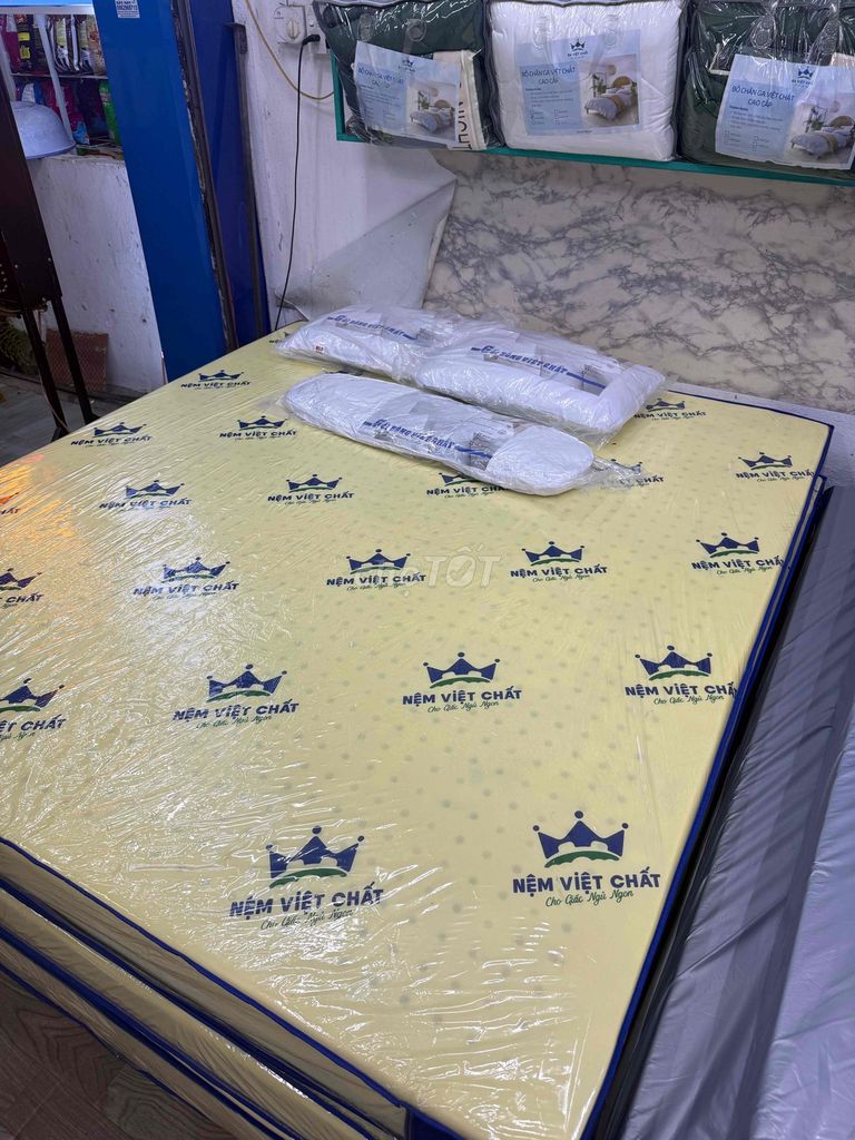 Nệm Foam Nệm Việt Chất thoáng khí. Mua bán Giường, chăn ga gối nệm tại Quận Cẩm Lệ Đà Nẵng được đăng bởi Võ Phú Hoàng hình 1