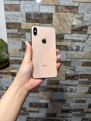iPhone XS Max 512GB lỗi chấm mực xíu. Mua bán Điện thoại tại Quận 4 Tp Hồ Chí Minh được đăng bởi Phan Pha